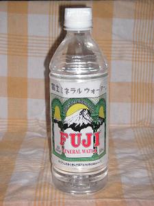 歴史を感じさせるデザインですね。